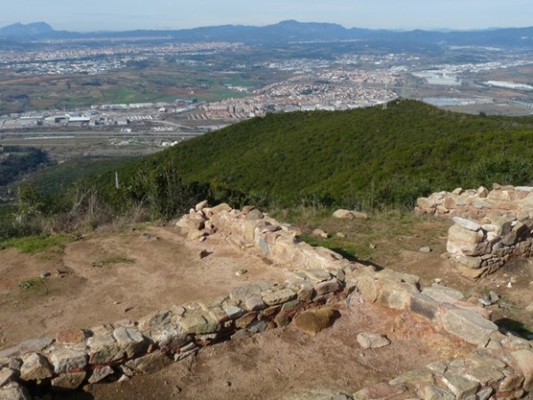 34. Del metro de Can Zam a Montcada i Reixac pel Puigcastellar (100 Cims) i la&nbsp;Coscollada